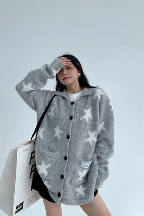 Star-Patterned Knit Cardigan
