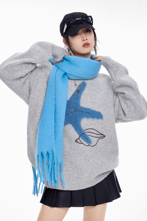 Starfish Round Neck Knit