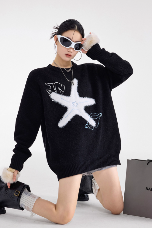 Starfish Round Neck Knit