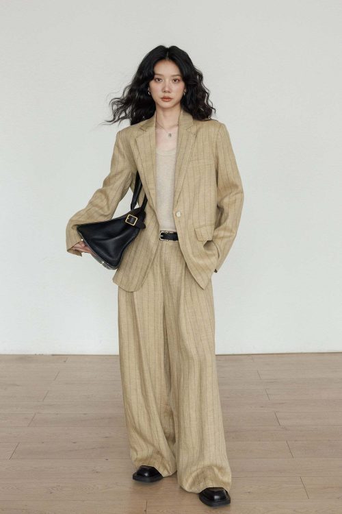 Stripe Design Blazer Jacket / Casual Wide Pants