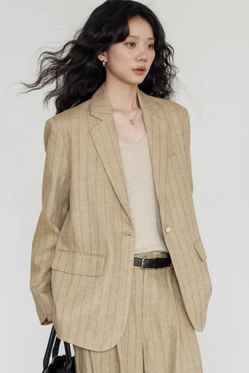 Stripe Design Blazer Jacket / Casual Wide Pants