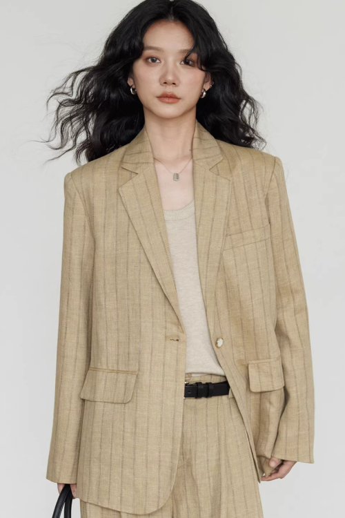 Stripe Design Blazer Jacket / Casual Wide Pants