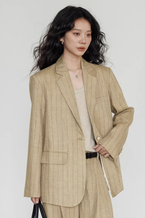Stripe Design Blazer Jacket / Casual Wide Pants
