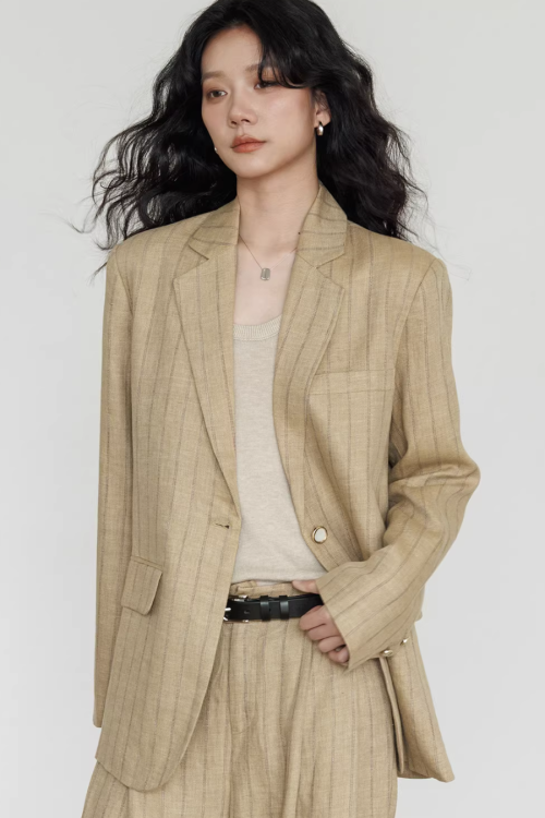 Stripe Design Blazer Jacket / Casual Wide Pants