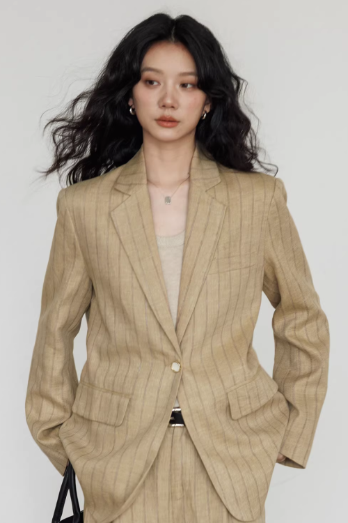 Stripe Design Blazer Jacket / Casual Wide Pants