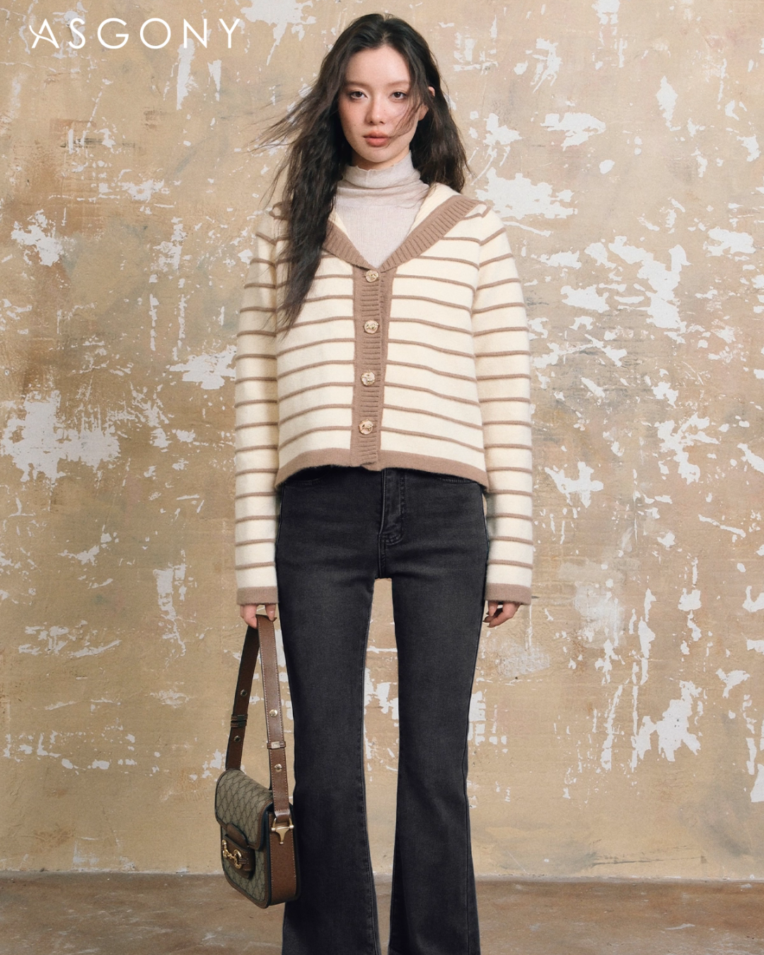 Stripe Retro Collar Knit Stripe Retro Collar Knit