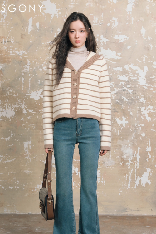 Stripe Retro Collar Knit