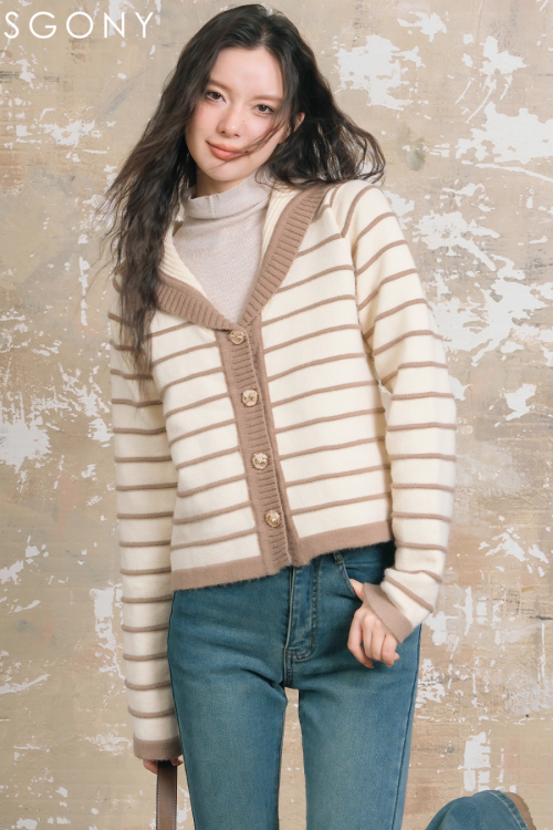 Stripe Retro Collar Knit