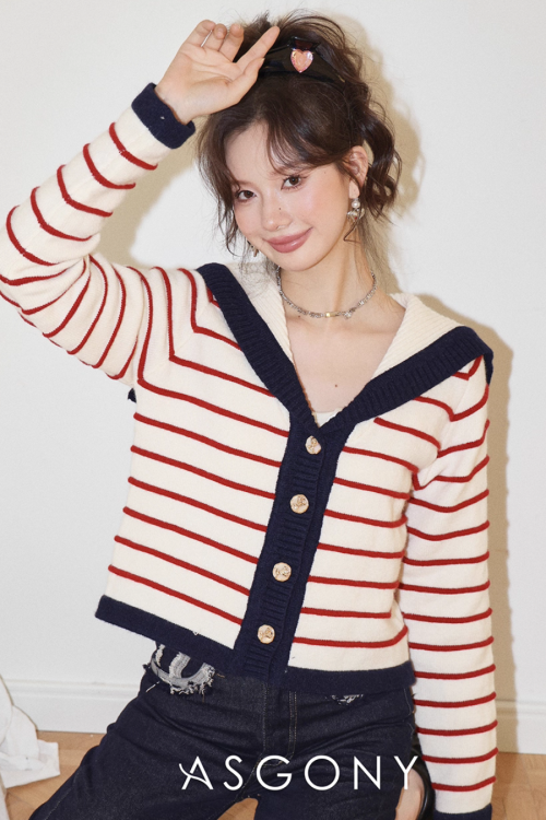 Stripe Retro Collar Knit