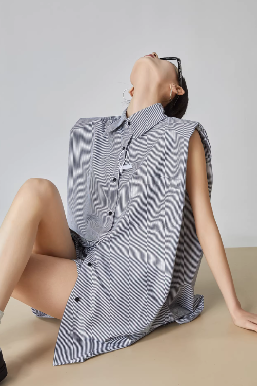 Striped Sleeveless Shirt / Shorts