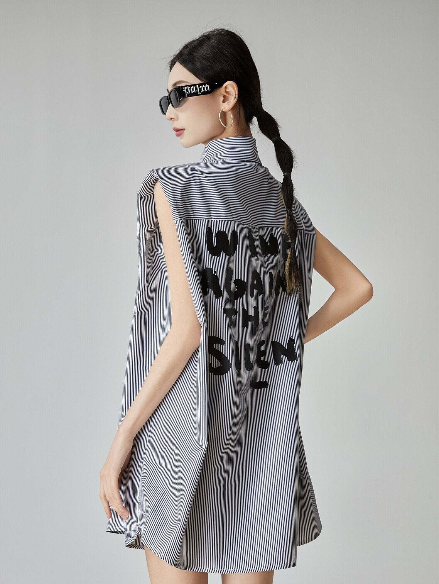 Striped Sleeveless Shirt / Shorts