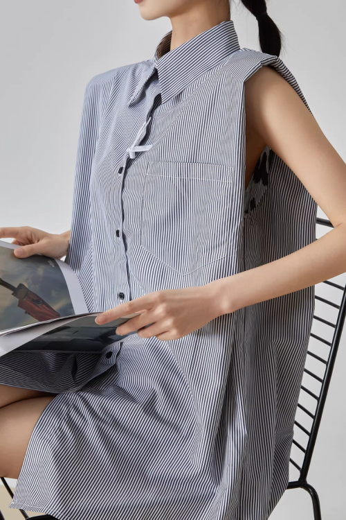 Striped Sleeveless Shirt / Shorts