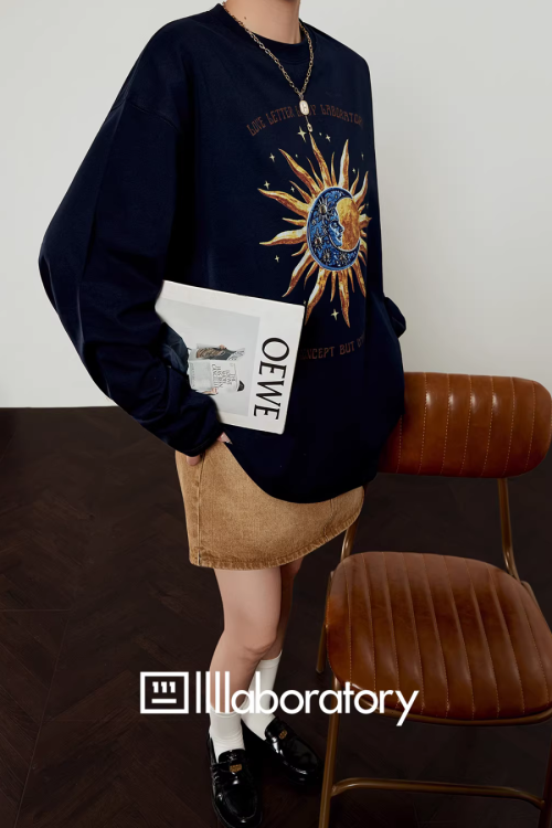 Sun Motif Long T-Shirt / Vintage Mini Skirt