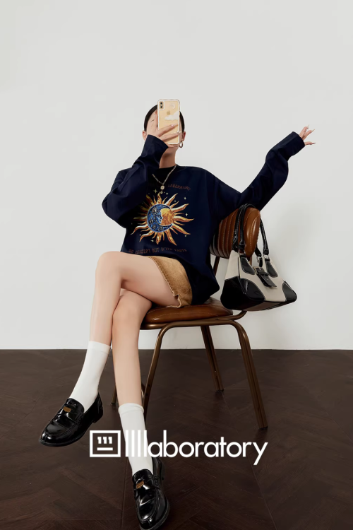 Sun Motif Long T-Shirt / Vintage Mini Skirt