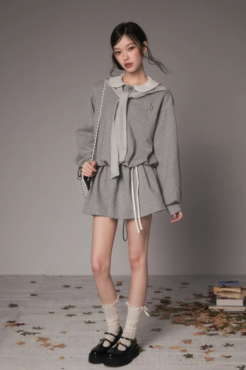 Sweatshirt Mini Dress