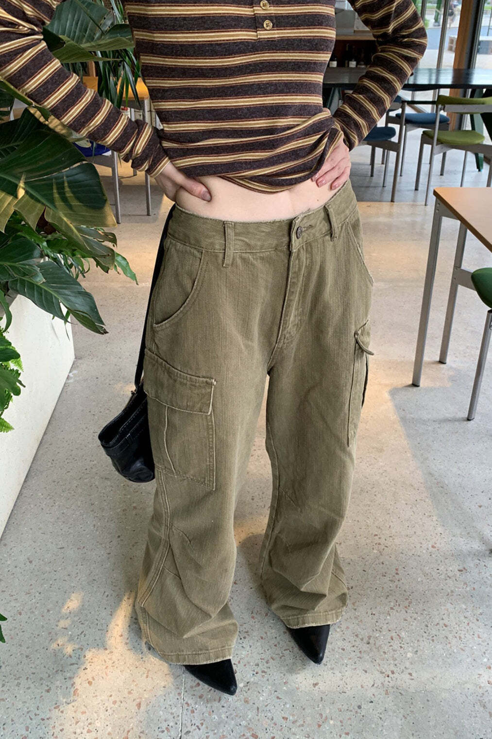 Textured Cargo Bootcut Casual Jeans Textured Cargo Bootcut Casual Jeans