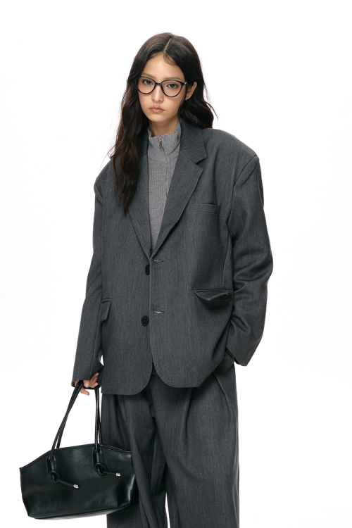 Textured Minimalist Blazer / Wide Pants