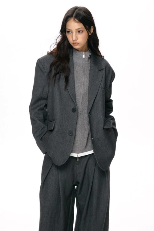 Textured Minimalist Blazer / Wide Pants