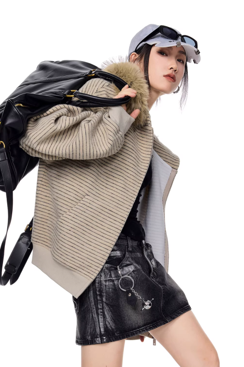 Thin Stripe Zip Hoodie