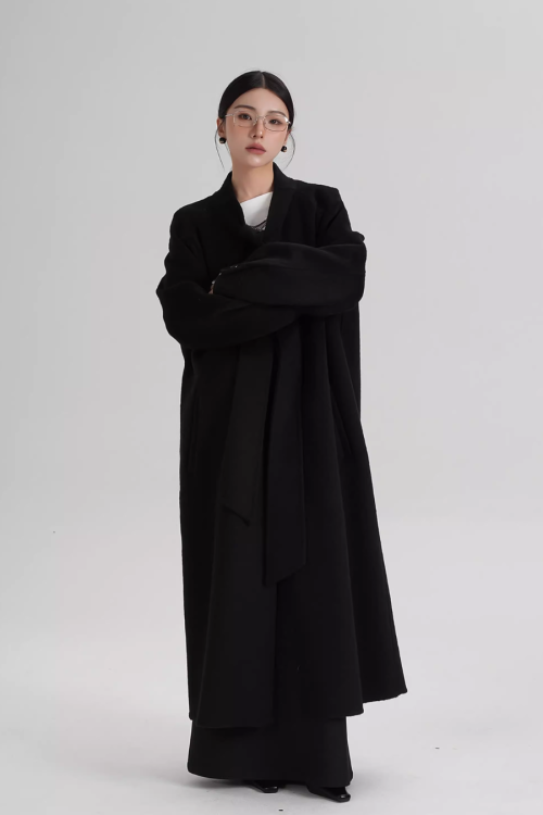 Tie Collar Long Coat