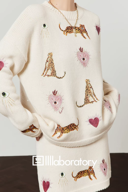 Tiger Heart Patch Knit & Skirt