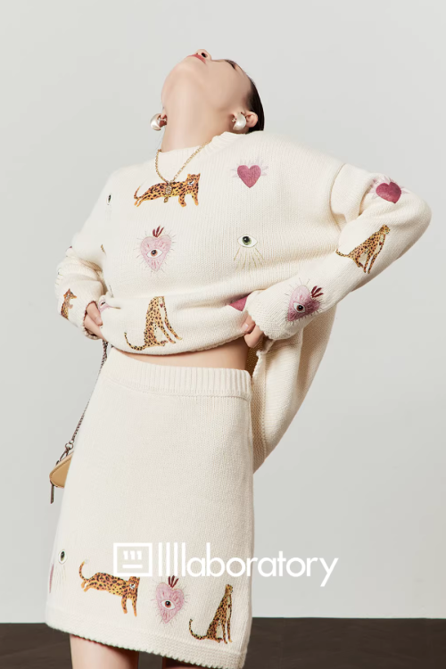 Tiger Heart Patch Knit & Skirt