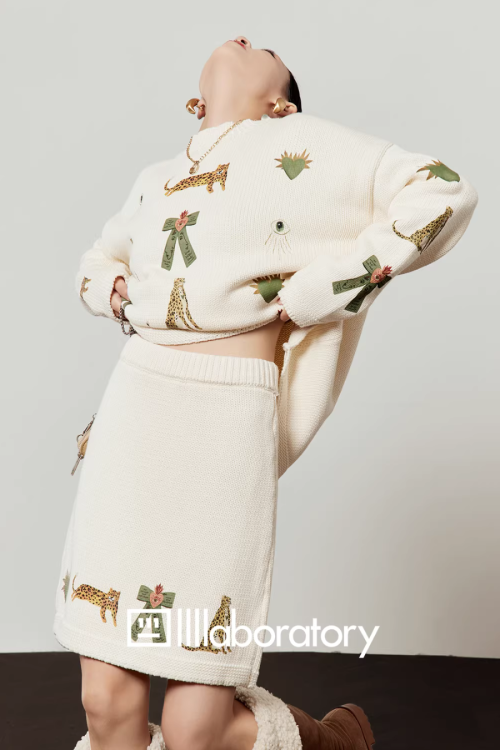 Tiger Heart Patch Knit & Skirt