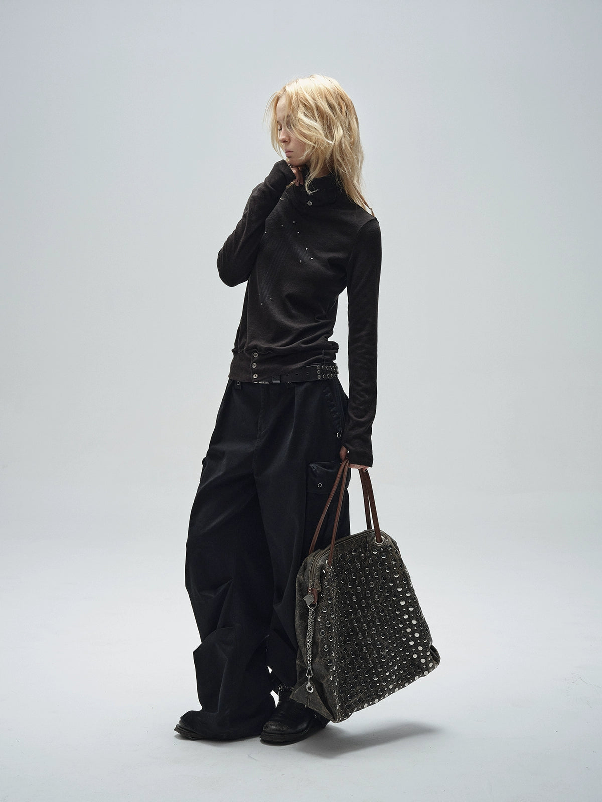 Turtleneck Finger Sleeve T-Shirt Turtleneck Finger Sleeve T-Shirt