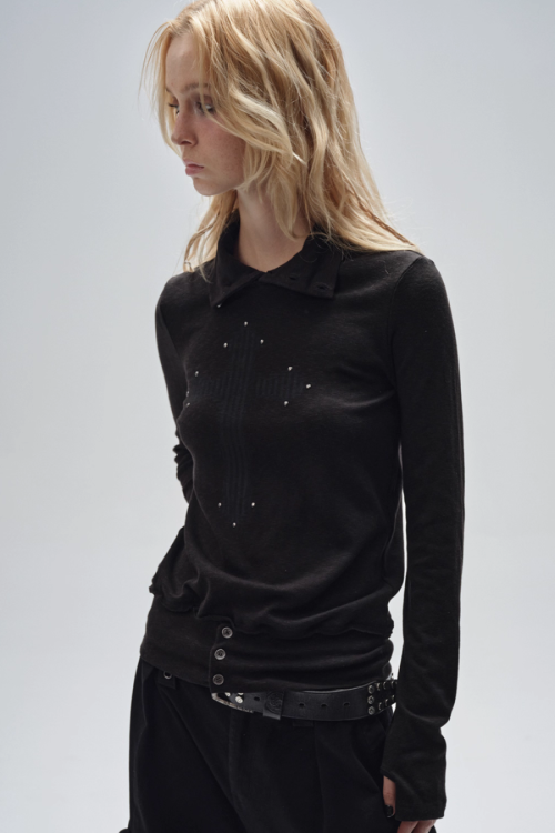 Turtleneck Finger Sleeve T-Shirt