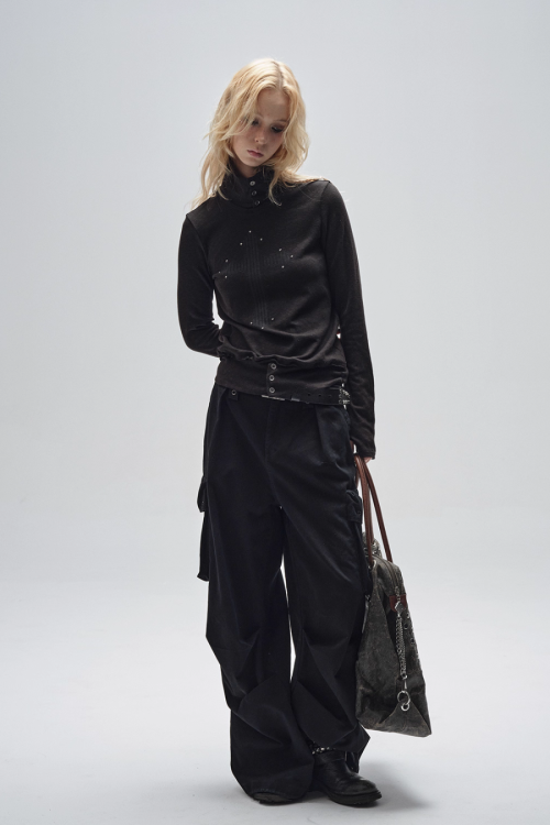 Turtleneck Finger Sleeve T-Shirt