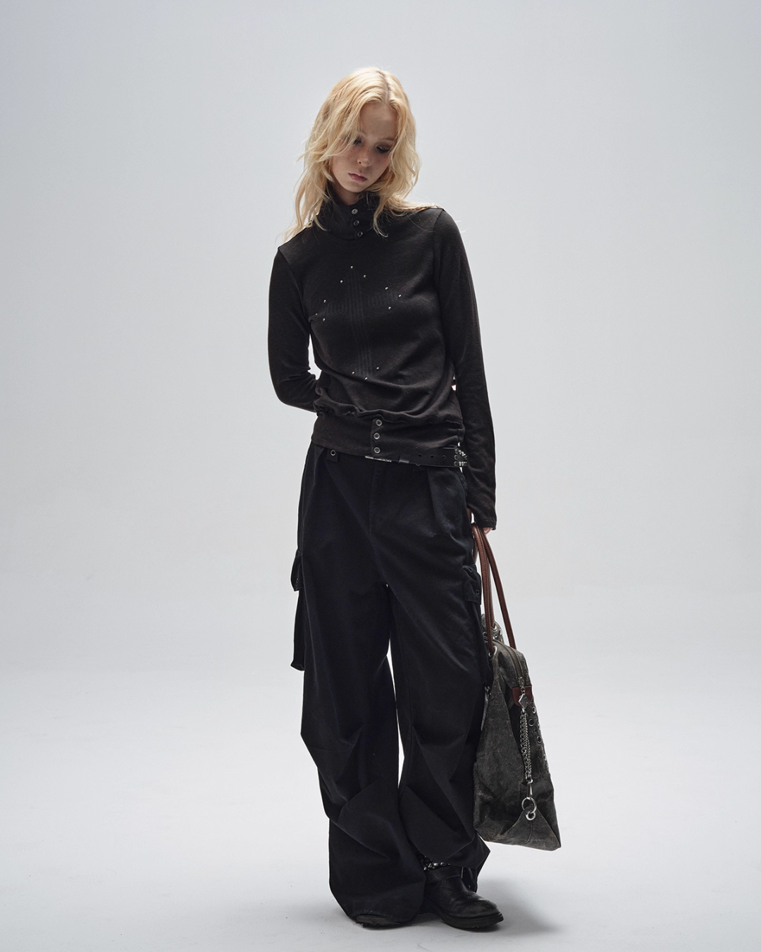 Turtleneck Finger Sleeve T-Shirt Turtleneck Finger Sleeve T-Shirt