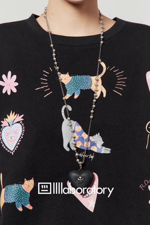 Unique Design Sweatshirt / Balloon Mini Skirt