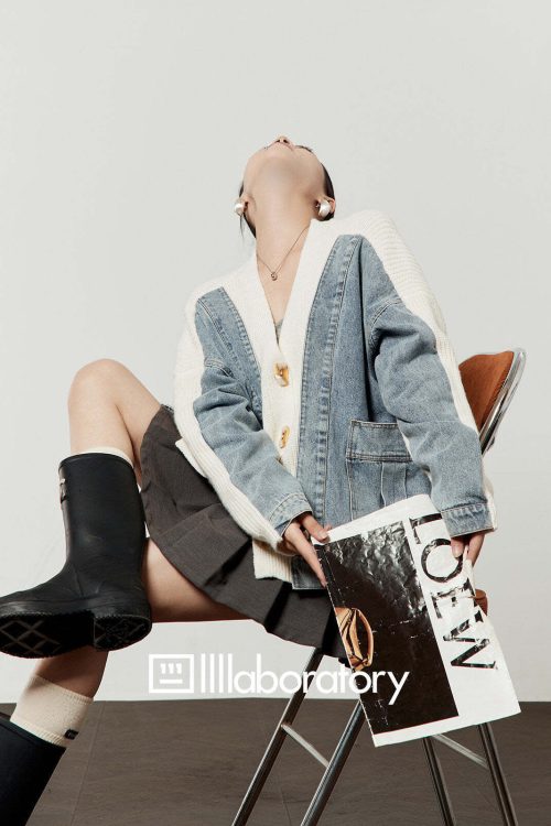 V-Neck Denim Docking Knit Cardigan