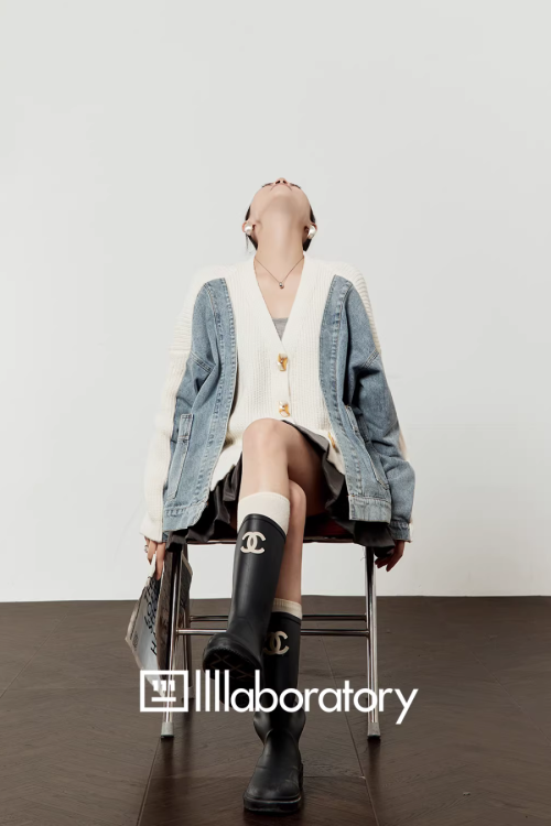 V-Neck Denim Docking Knit Cardigan