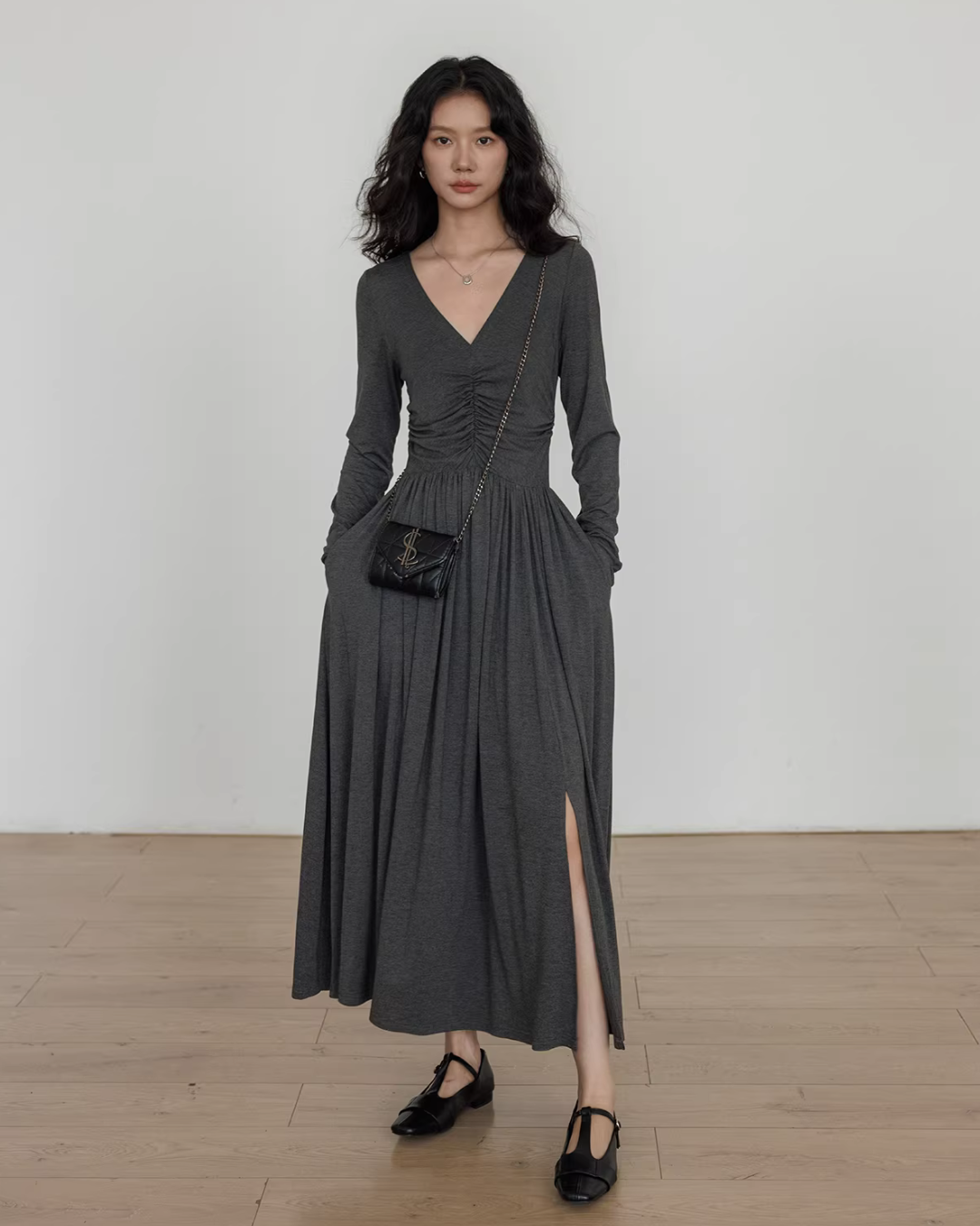 V-neck Flare Dress V-neck Flare Dress