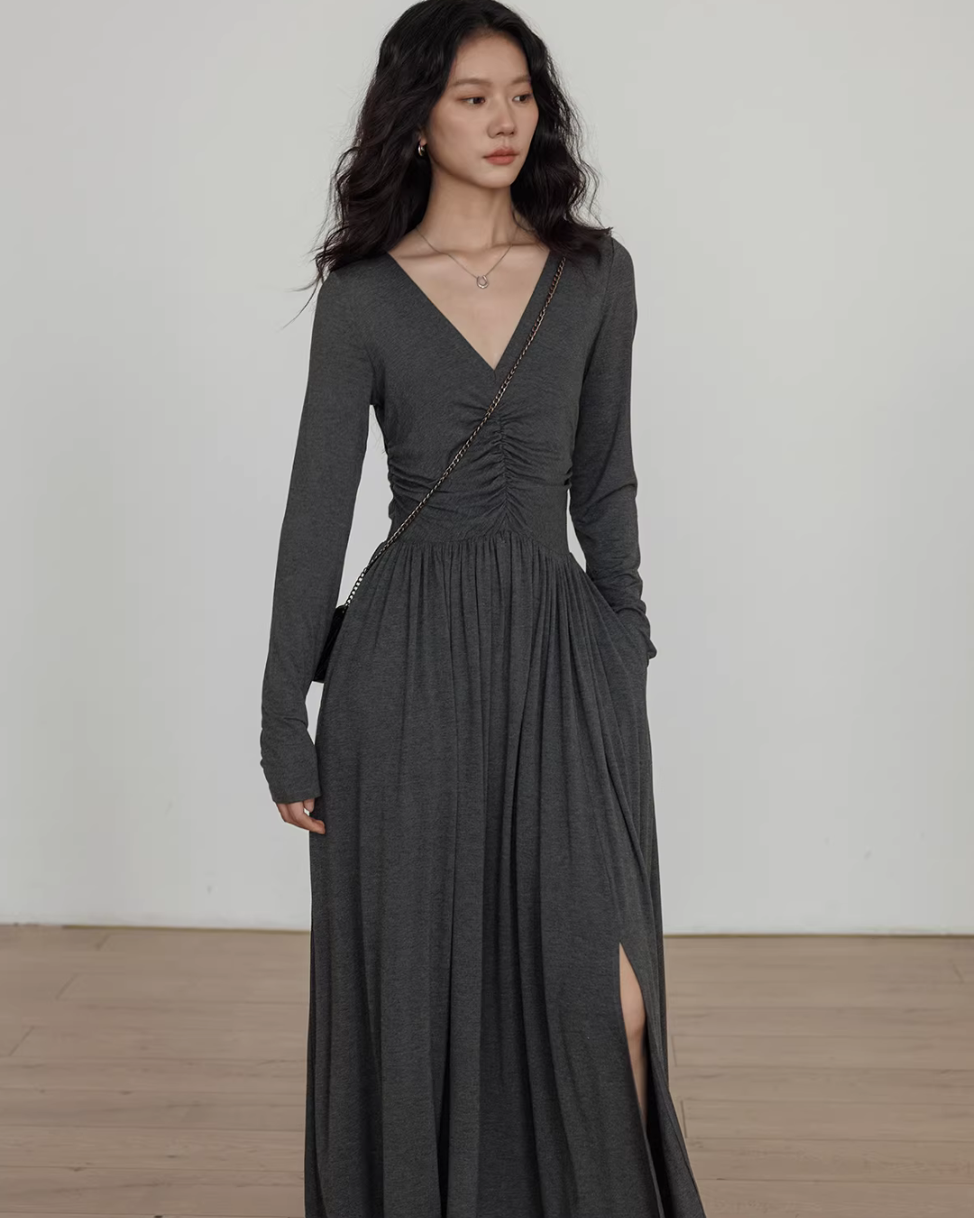 V-neck Flare Dress V-neck Flare Dress