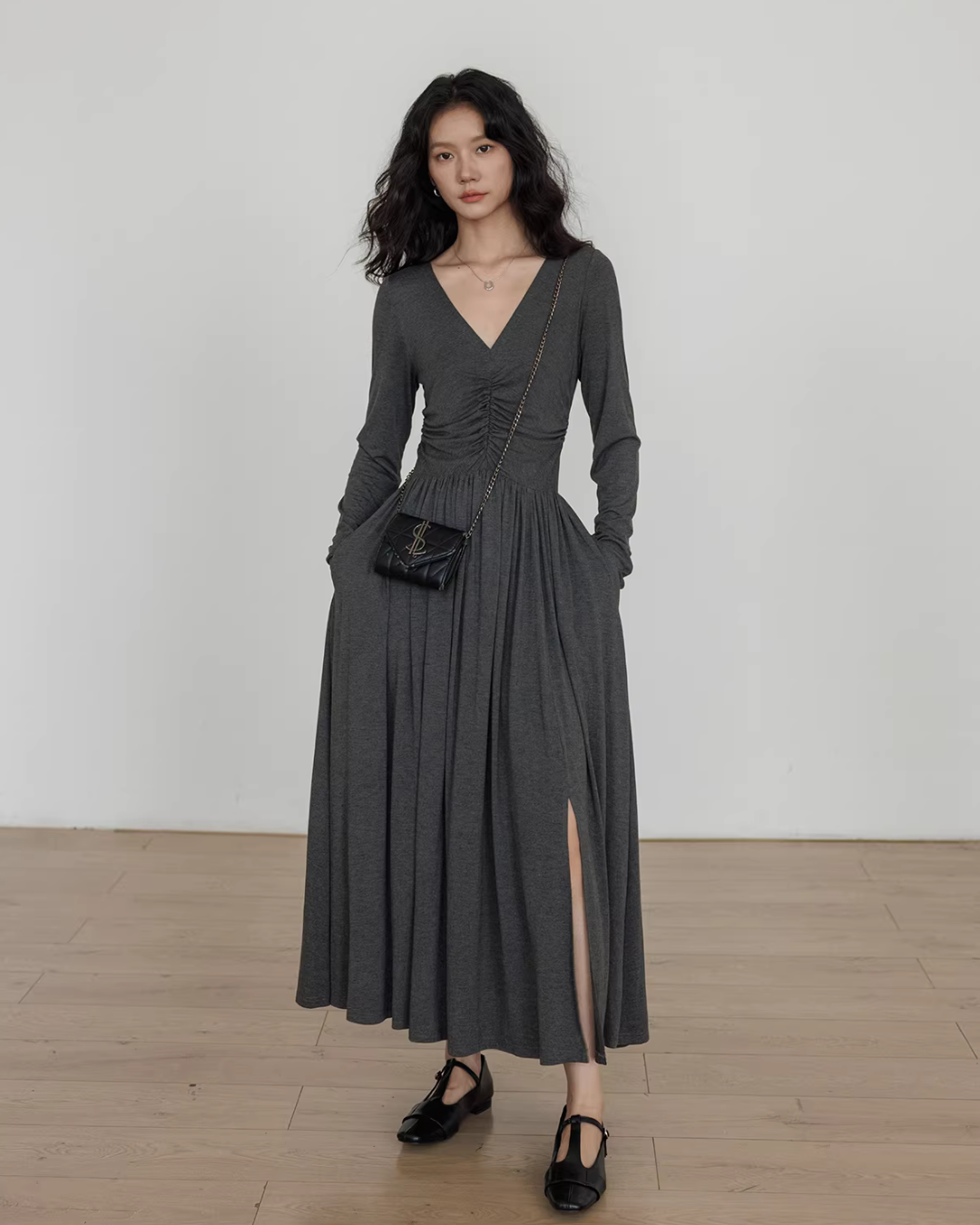 V-neck Flare Dress V-neck Flare Dress