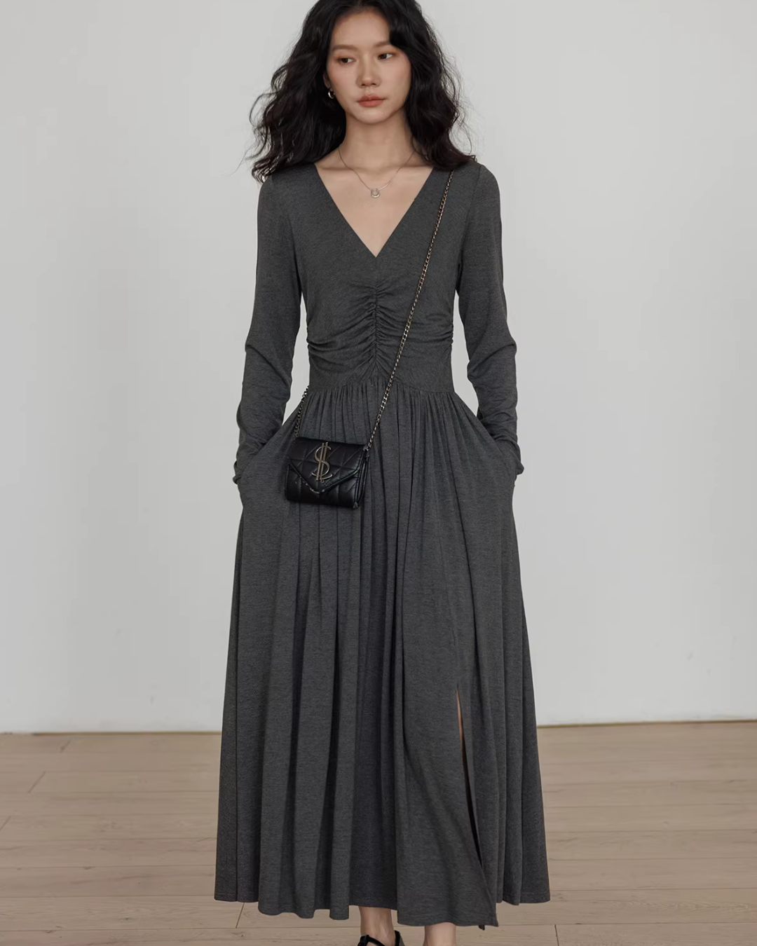 V-neck Flare Dress V-neck Flare Dress