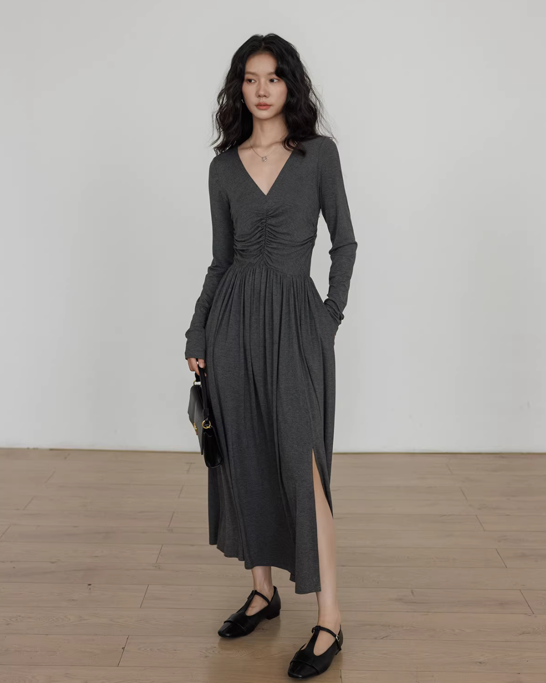 V-neck Flare Dress V-neck Flare Dress