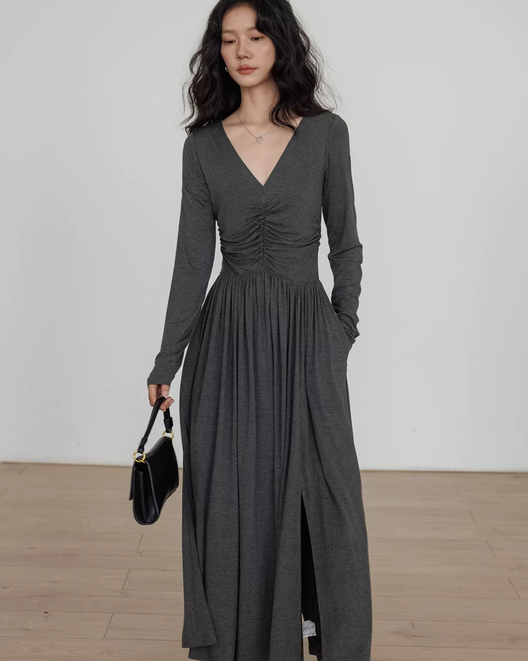 V-neck Flare Dress V-neck Flare Dress