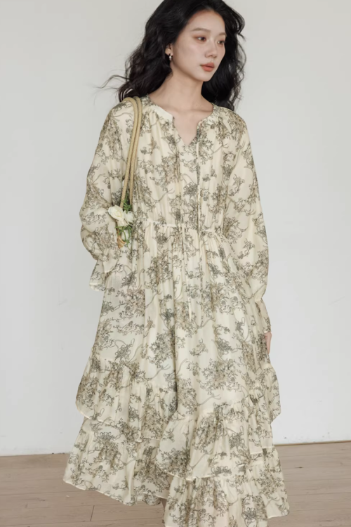 V-Neck Floral Vintage Dress