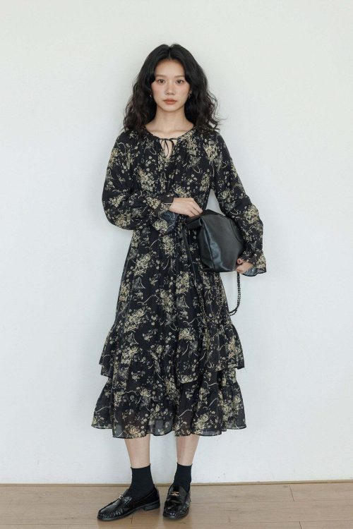 V-Neck Floral Vintage Dress