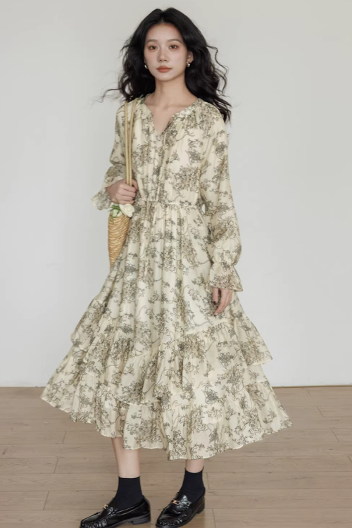 V-Neck Floral Vintage Dress