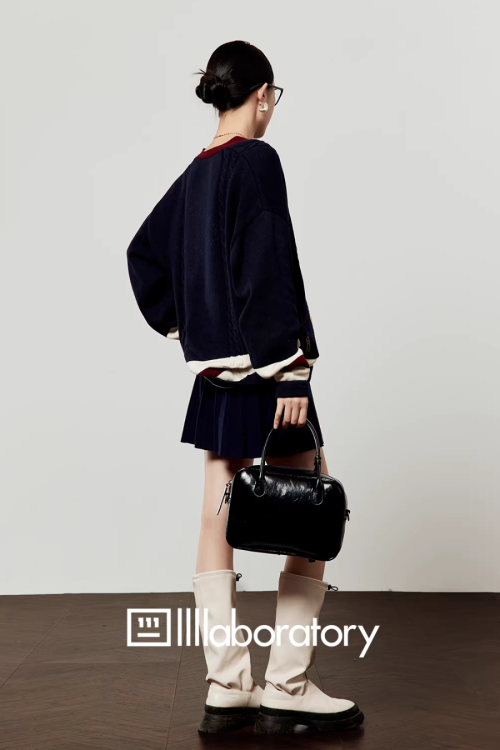 V-Neck Knit Cardigan / A-Line Mini Skirt