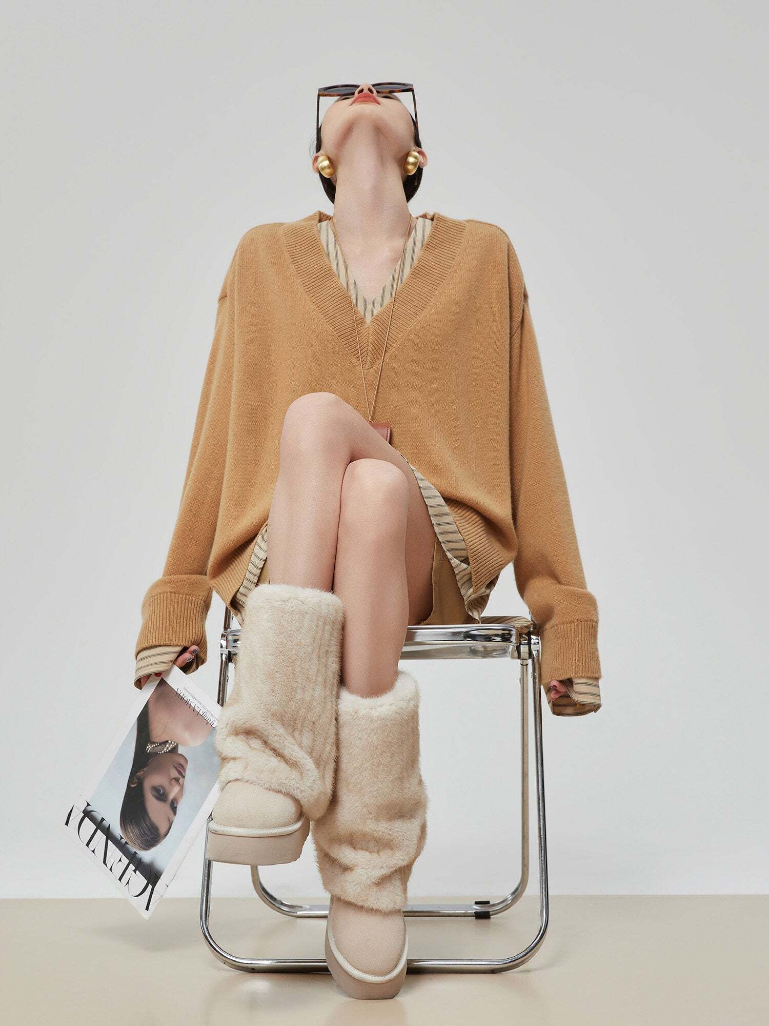 V-Neck Long Sleeve Knit Docking Shirt V-Neck Long Sleeve Knit Docking Shirt