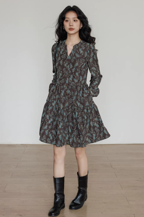 V-Neck Printed Waist Dress