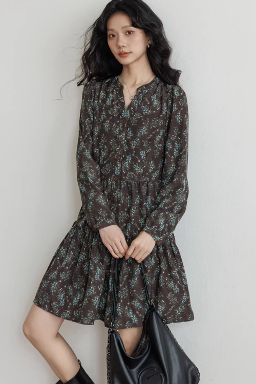 V-Neck Printed Waist Dress