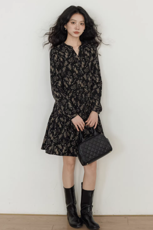 V-Neck Printed Waist Dress