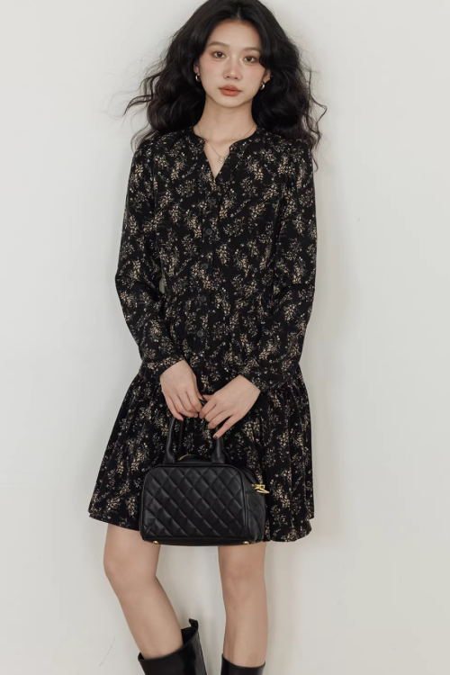 V-Neck Printed Waist Dress