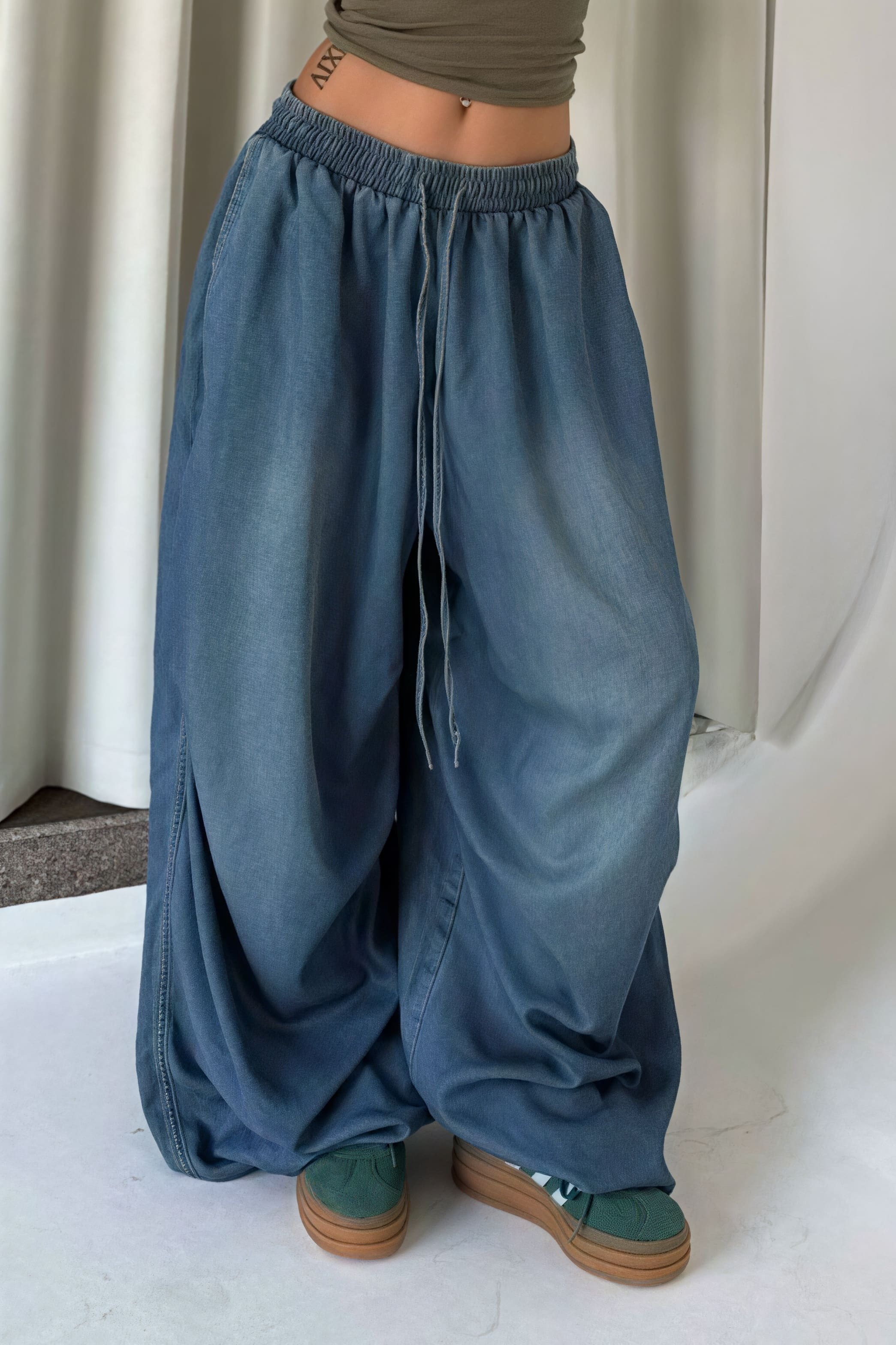 Versatile Vintage Wide Leg Loose Jeans Versatile Vintage Wide Leg Loose Jeans